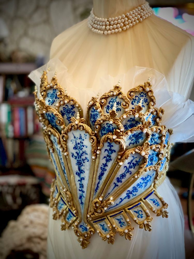 Mélusine, 2023, Thermoplastic, pearls and rhinestones, Photo : Jack Guilfoyle 