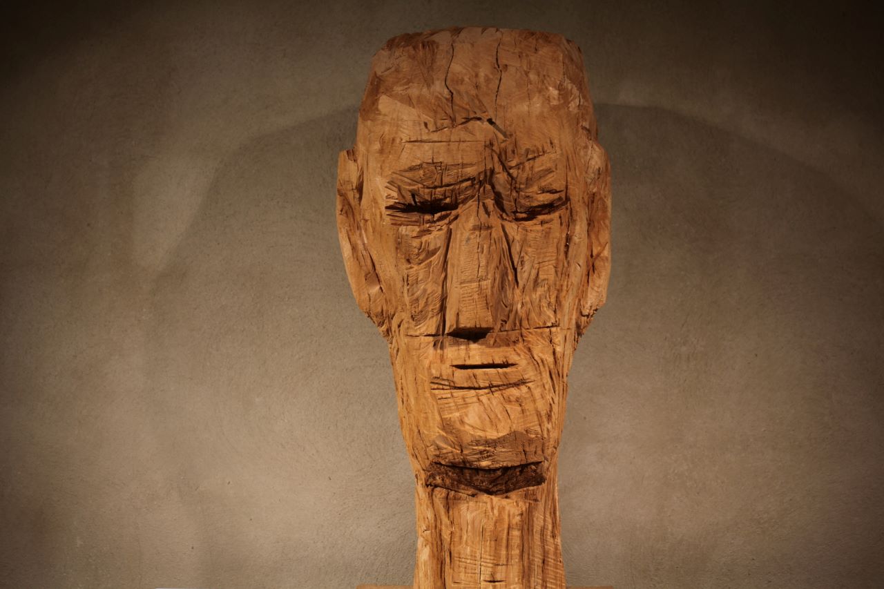Caractère, 2023, Lime wood - chainsaw-carved, height 105cm large 45cm