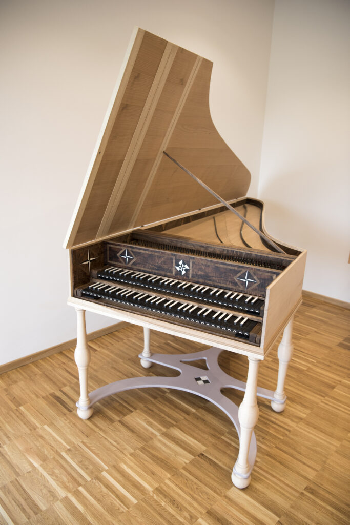 Clavecin d’après ©BCEE - Flavie Hengen